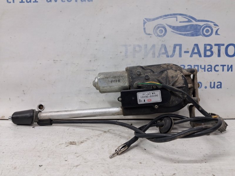 Антенна Kia Sorento 2002-2011 BL 2.5 diesel D4CB 962203E001 Б/У