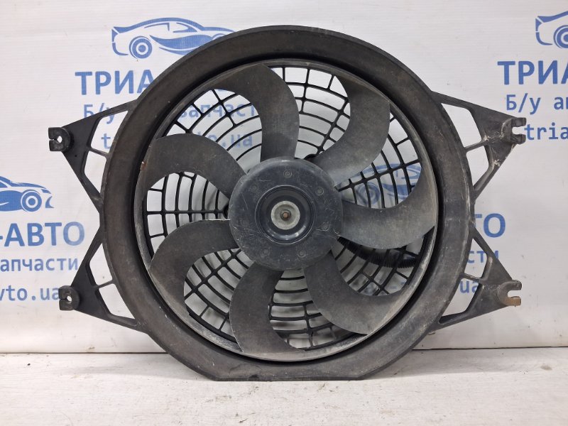 Вентилятор радиатора Kia Sorento 2002-2011 BL 2.5 diesel D4CB 977303E900 Б/У