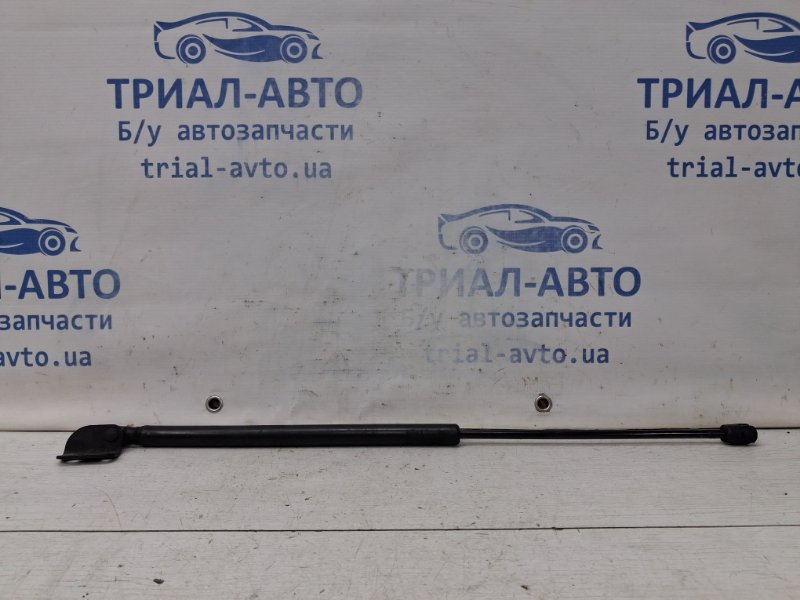 Амортизатор капота Kia Sorento 2002-2011 BL 2.5 diesel D4CB 811813E011 Б/У