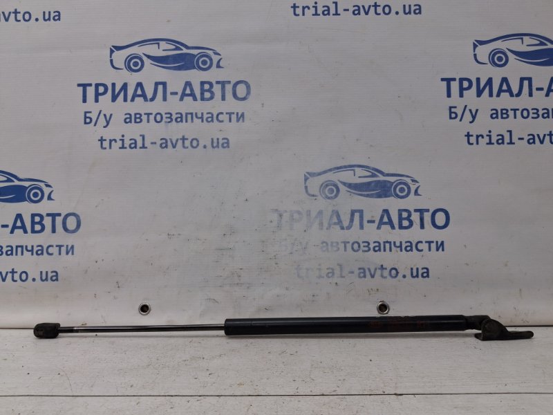 Амортизатор крышки багажника Kia Sorento 2002-2011 BL 2.5 diesel D4CB 817713E021 Б/У
