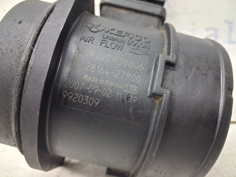 Датчик расхода воздуха Sorento 2002-2011 BL 2.5 diesel D4CB