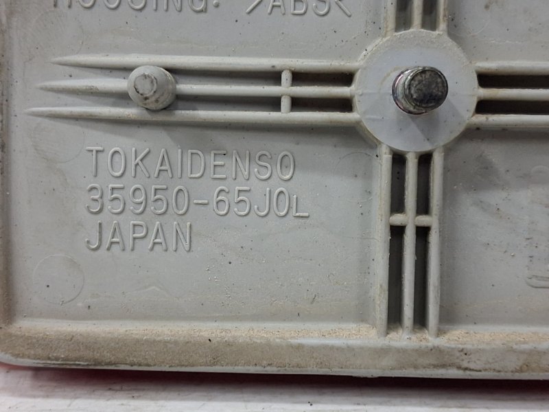 Катафот левый Suzuki Grand Vitara JT 2.7 бензин H27A