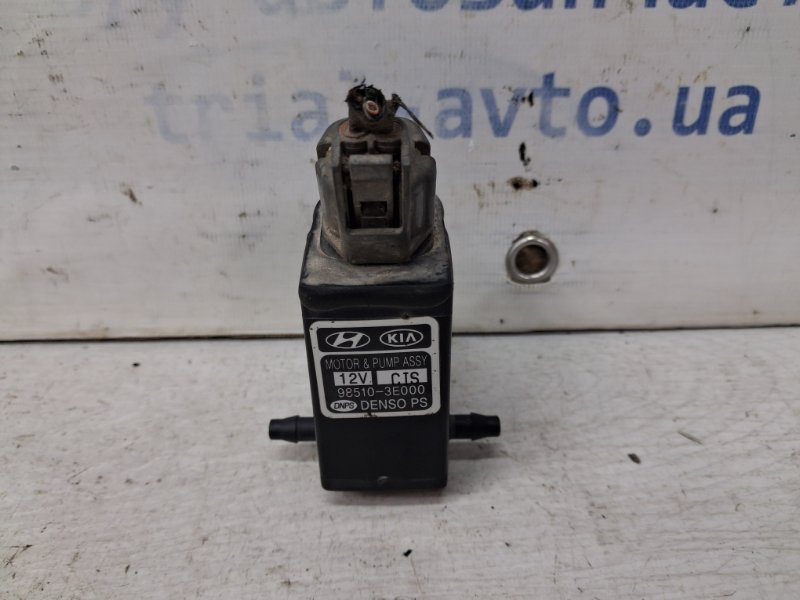 Насос омывателя стекла Kia Sorento BL 2.5 diesel D4CB