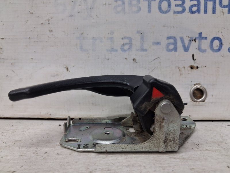 Ручка двери внутреняя задняя левая Sorento 2002-2011 BL 2.5 diesel D4CB