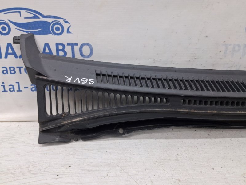 Дефлектор дворников правый Grand Vitara 2005-2016 JT 2.7 бензин H27A Дефлектор дворников правый Grand Vitara 2005-2016 JT 2.7 бензин H27A