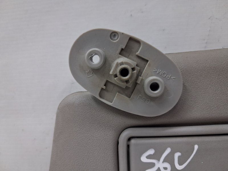 Козырек солнцезащитный левый Grand Vitara 2005-2016 JT 2.7 бензин H27A Козырек солнцезащитный левый Grand Vitara 2005-2016 JT 2.7 бензин H27A