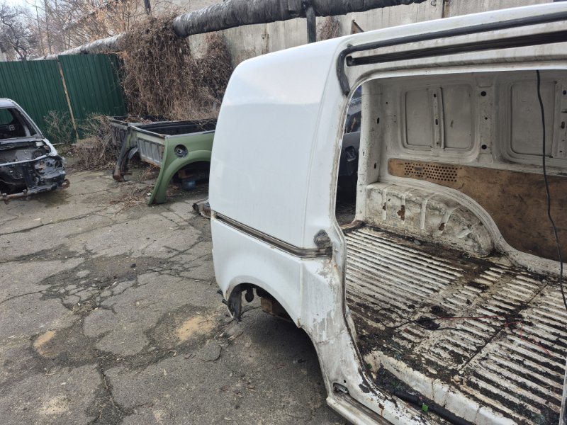 Четверть автомобиля задняя правая Caddy 2003-2015 2k 1.9 diesel BJB