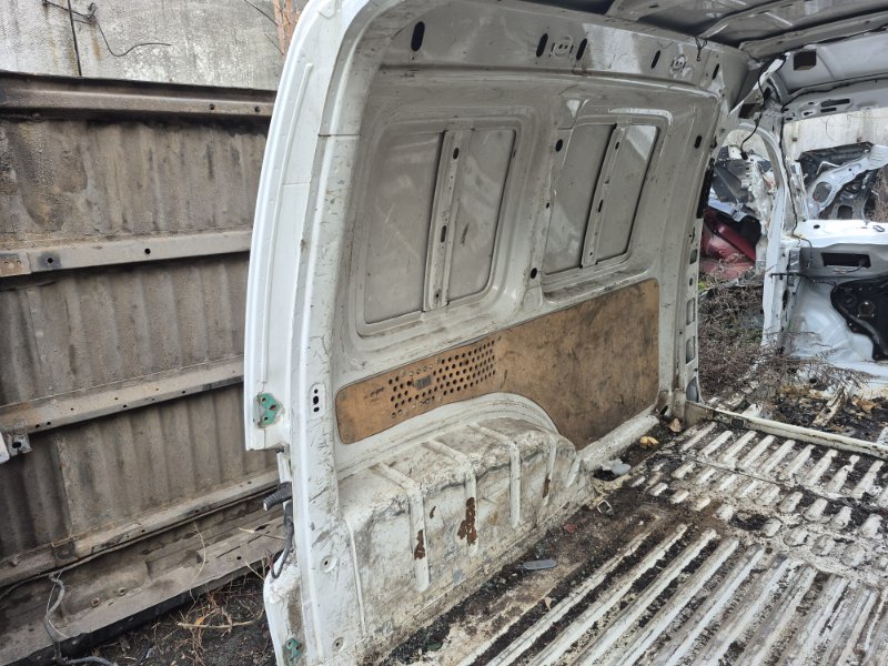 Четверть автомобиля задняя левая Volkswagen Caddy 2k 1.9 diesel BJB