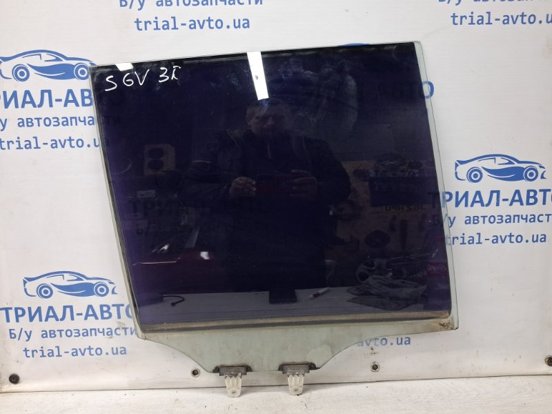 Стекло двери заднее правое Suzuki Grand Vitara 2005-2016 JT 2.7 бензин H27A 8450365J00 Б/У