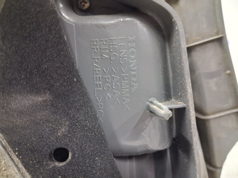 Фонарь задний внешний правый Civic 2005-2012 FD 1.8 бензин R18A