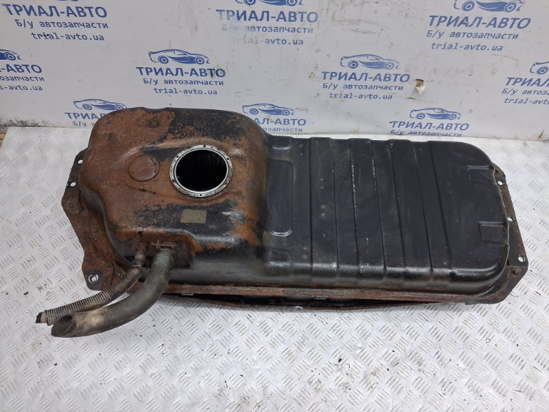Бак топливный металлический Sorento 2002-2011 BL 2.5 diesel D4CB Бак топливный металлический Sorento 2002-2011 BL 2.5 diesel D4CB