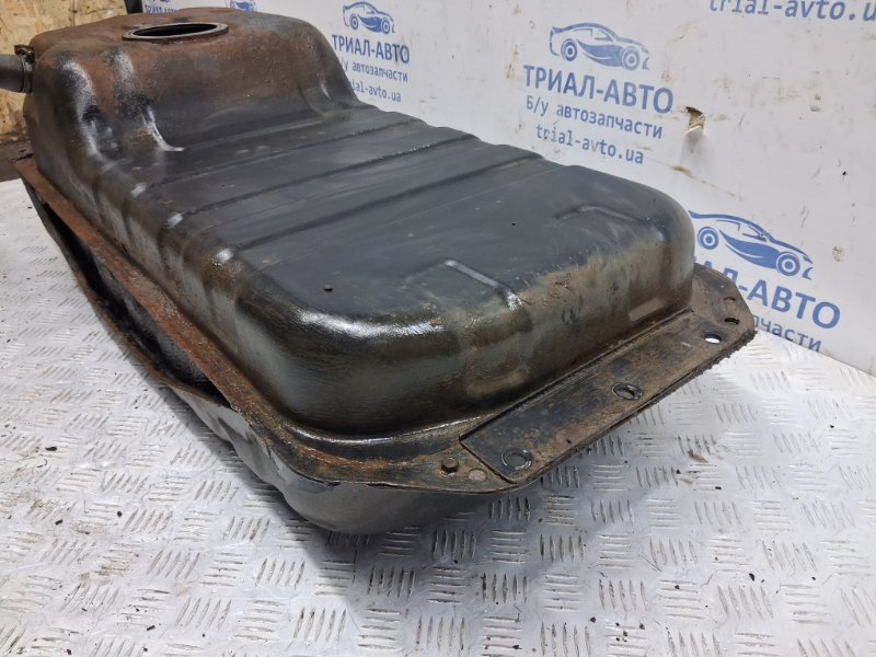 Бак топливный металлический Kia Sorento BL 2.5 diesel D4CB Бак топливный металлический Kia Sorento BL 2.5 diesel D4CB