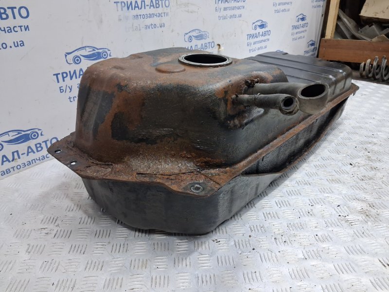 Бак топливный металлический Sorento 2002-2011 BL 2.5 diesel D4CB Бак топливный металлический Sorento 2002-2011 BL 2.5 diesel D4CB