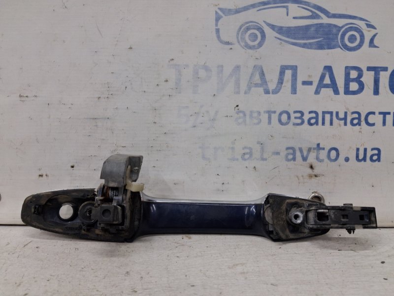 Ручка двери внешняя передняя левая Honda Civic FD 1.8 бензин R18A