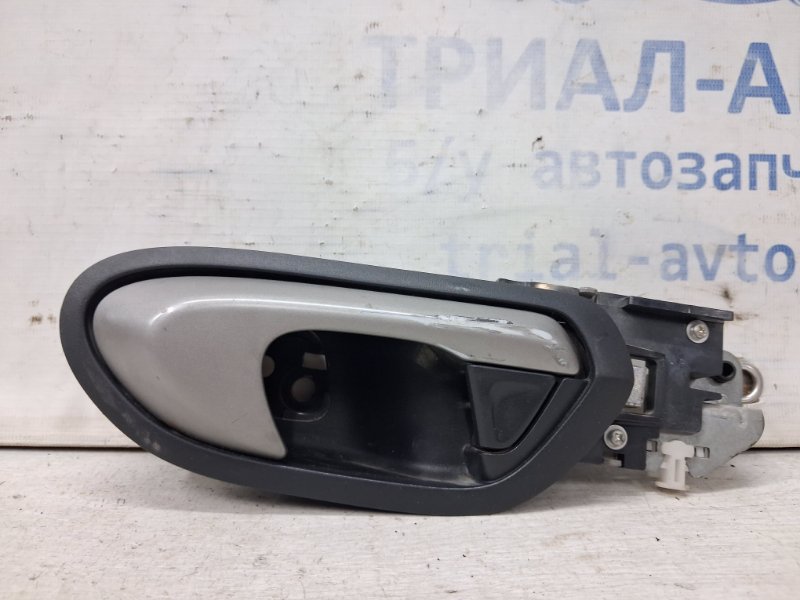 Ручка двери внутреняя передняя правая Honda Civic 2005-2012 FD 1.8 бензин R18A 72120SNAA01ZA Б/У