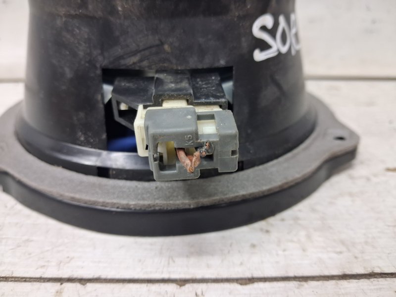 Динамик двери Kia Sorento BL 2.5 diesel D4CB