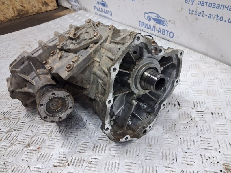Раздаточная коробка Suzuki Grand Vitara JT 2.7 бензин H27A Раздаточная коробка Suzuki Grand Vitara JT 2.7 бензин H27A