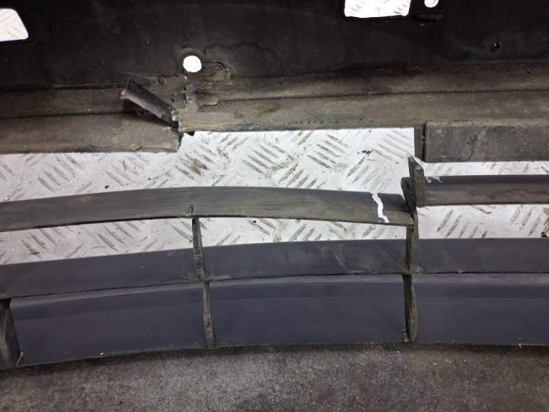 Бампер передний Civic 2005-2012 FD 1.8 бензин R18A