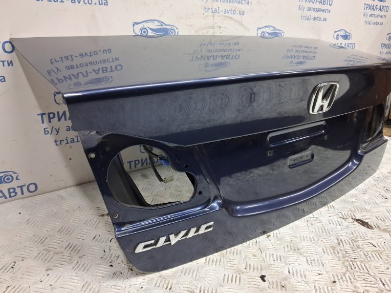 Крышка багажника Honda Civic FD 1.8 бензин R18A