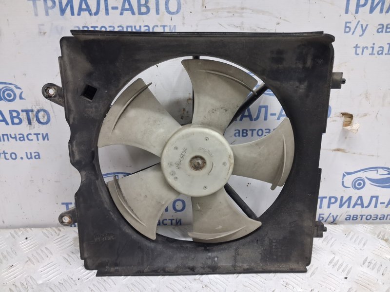 Диффузор с вентилятором радиатора Honda Civic 2005-2012 FD 1.8 бензин R18A 19015RNAA01 Б/У