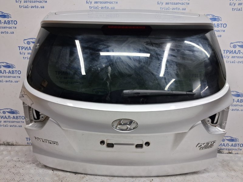 Крышка багажника Hyundai IX35 2009-2015 LM 1.7 diesel D4FD 737002Y001 Б/У