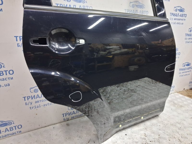 Дверь задняя правая Mitsubishi Outlander XL 2.4 бензин 4b12