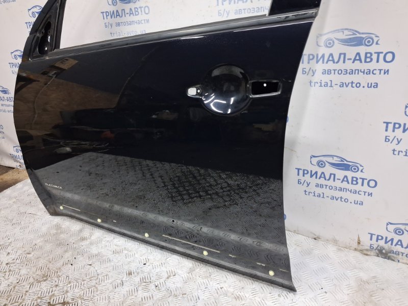 Дверь передняя левая Outlander 2007-2012 XL 2.4 бензин 4b12