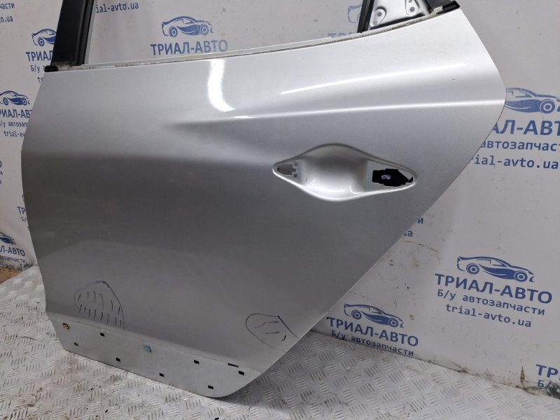 Дверь задняя левая IX35 2009-2015 LM 1.7 diesel D4FD