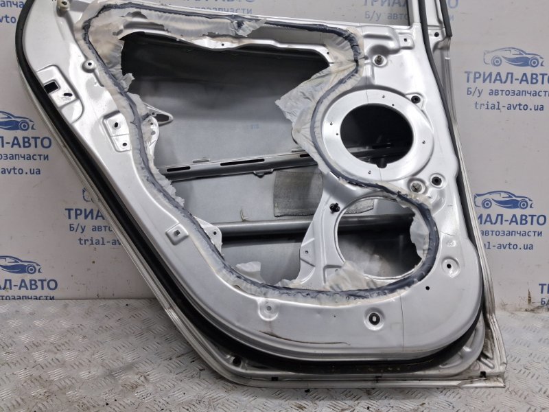 Дверь задняя левая IX35 2009-2015 LM 1.7 diesel D4FD