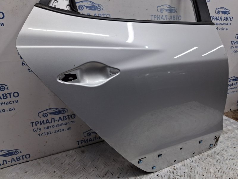 Дверь задняя правая Hyundai IX35 LM 1.7 diesel D4FD