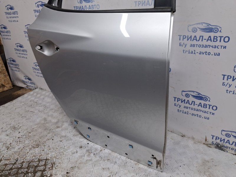 Дверь задняя правая IX35 2009-2015 LM 1.7 diesel D4FD