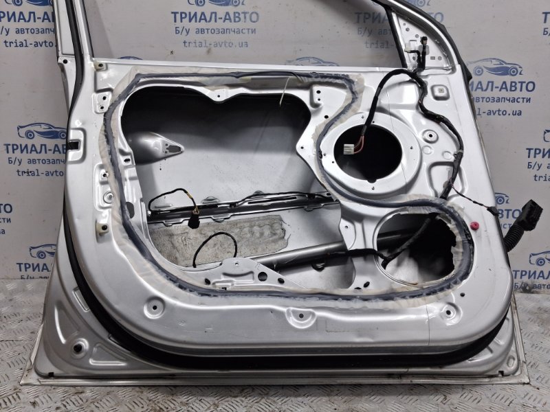 Дверь передняя левая IX35 2009-2015 LM 1.7 diesel D4FD