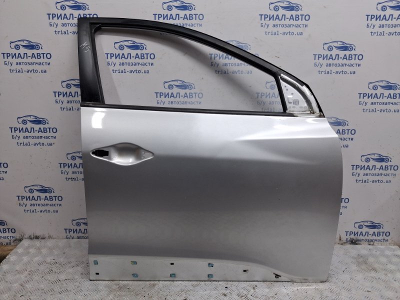 Дверь передняя правая Hyundai IX35 2009-2015 LM 1.7 diesel D4FD 760042Y011 Б/У