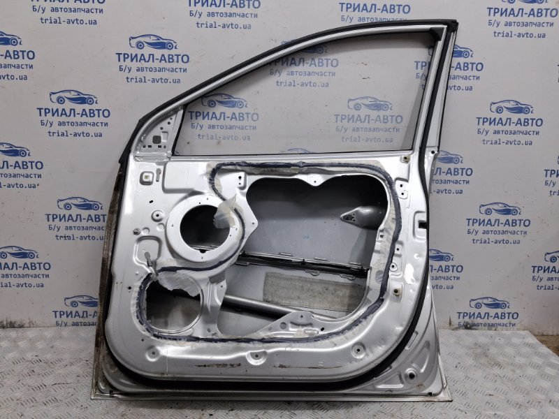Дверь передняя правая IX35 2009-2015 LM 1.7 diesel D4FD