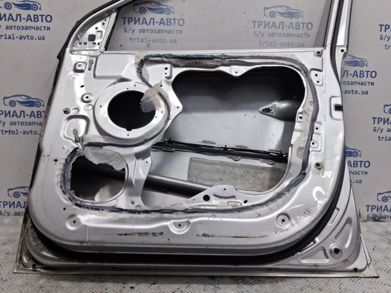 Дверь передняя правая IX35 2009-2015 LM 1.7 diesel D4FD
