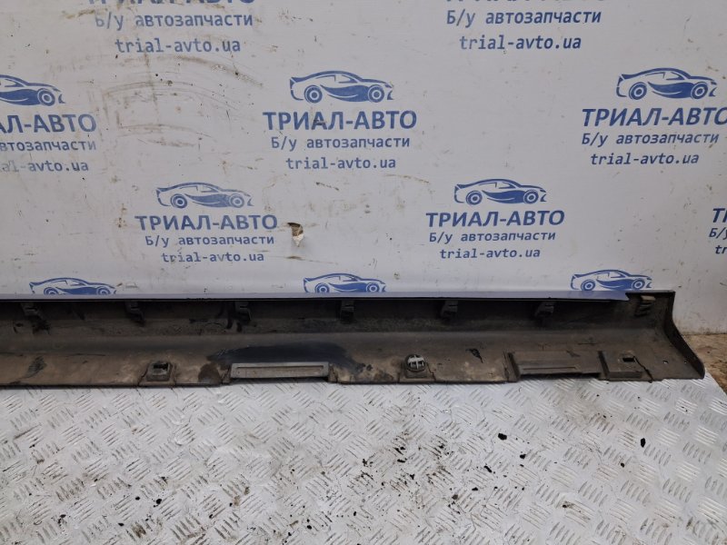 Накладка порога внешняя левая 6 2007-2013 GH 2.5 бензин L5-VE