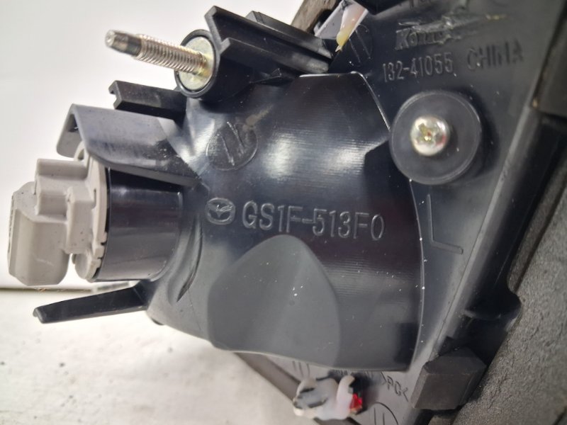 Фонарь задний внутренний левый 6 2007-2013 GH 2.5 бензин L5-VE