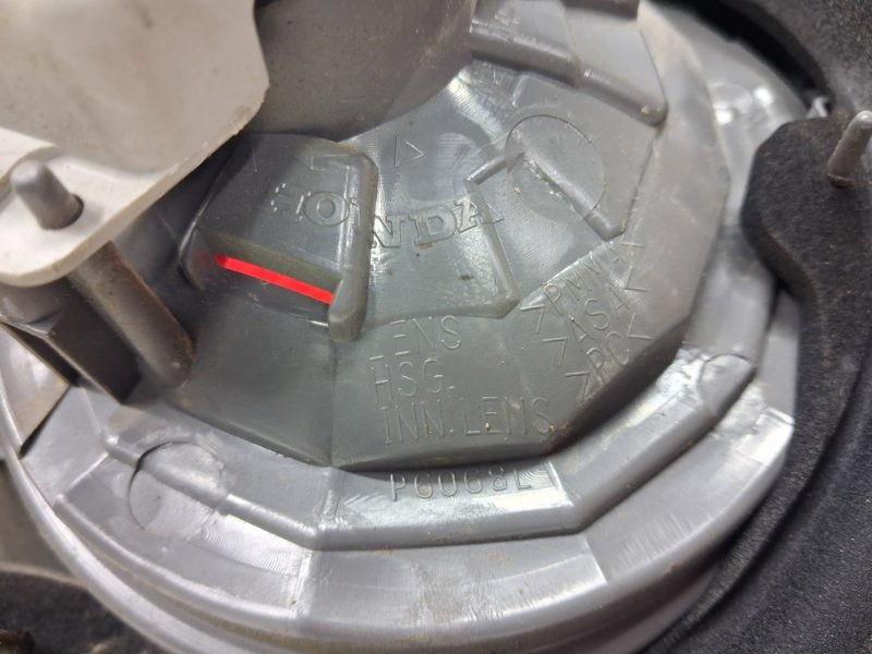 Фонарь задний внутренний левый Civic 2005-2012 FD 1.8 бензин R18A