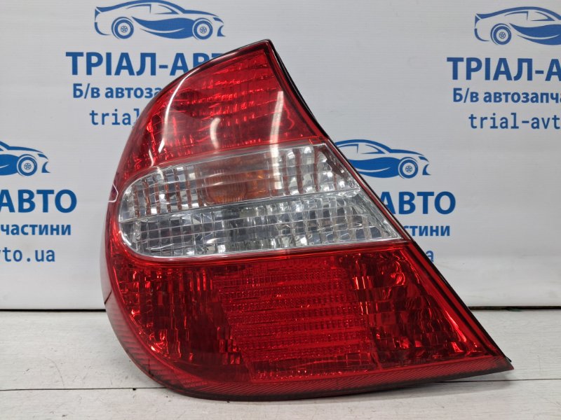 Фонарь задний внешний левый Toyota Camry 2001-2006 XV30 3.0 Бензин 1MZFE 8156133270 Б/У