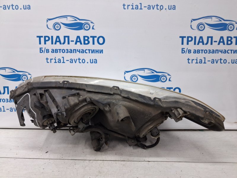 Фара правая галоген Civic 2005-2012 FD 1.8 бензин R18A