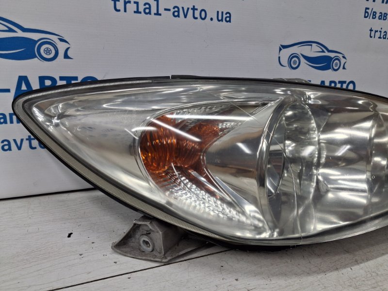Фара правая галоген Camry 2001-2006 XV30 3.0 Бензин 1MZFE