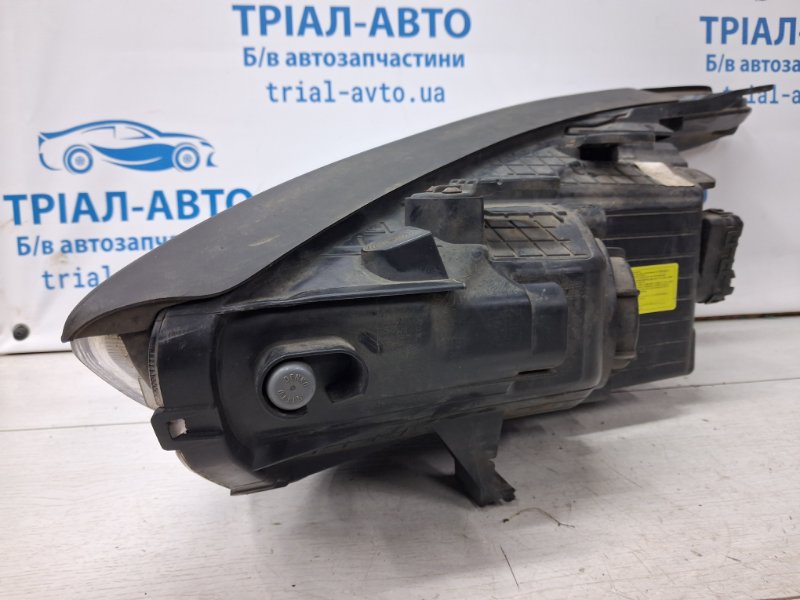 Фара правая Ксенон Santa fe 2012-2019 DM 2.2 diesel D4HB