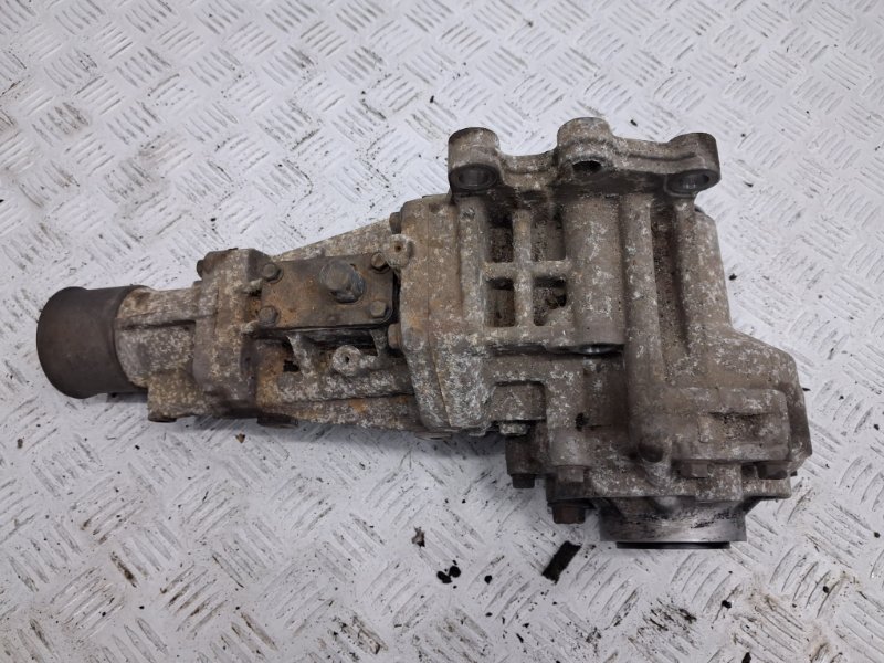 Раздаточная коробка Outlander 2007-2012 XL 2.4 бензин 4b12