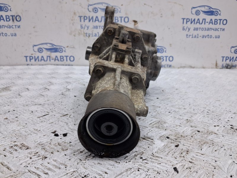 Раздаточная коробка Outlander 2007-2012 XL 2.4 бензин 4b12