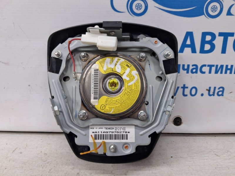 Подушка безопасности в руль 6 2007-2013 GH 2.5 бензин L5-VE