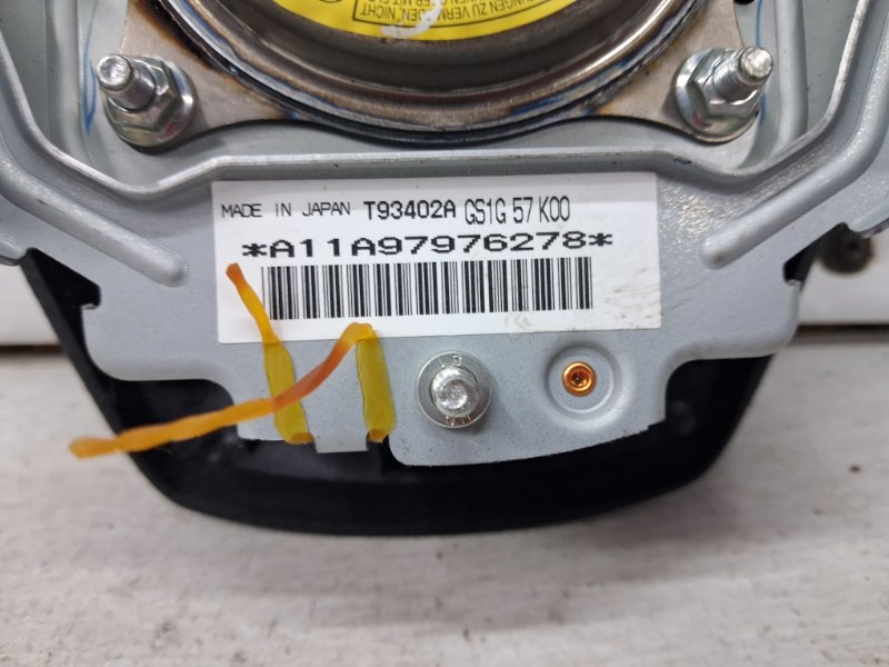 Подушка безопасности в руль 6 2007-2013 GH 2.5 бензин L5-VE