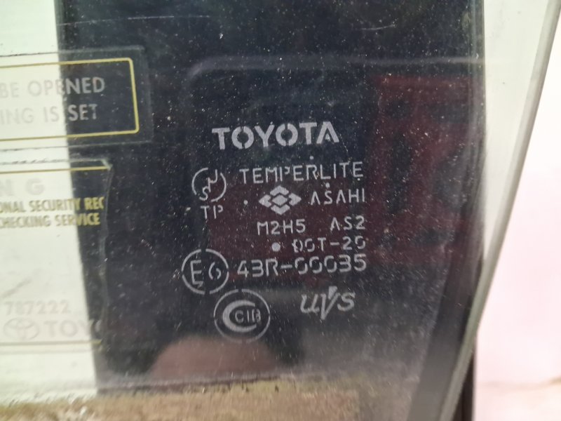 Стекло двери переднее левое Toyota Camry XV30 3.0 Бензин 1MZFE Стекло двери переднее левое Toyota Camry XV30 3.0 Бензин 1MZFE