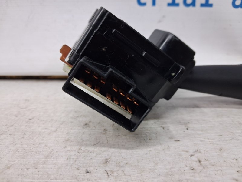 Переключатель подрулевой правый(дворники) Sorento 2002-2011 BL 2.5 diesel D4CB Переключатель подрулевой правый(дворники) Sorento 2002-2011 BL 2.5 diesel D4CB