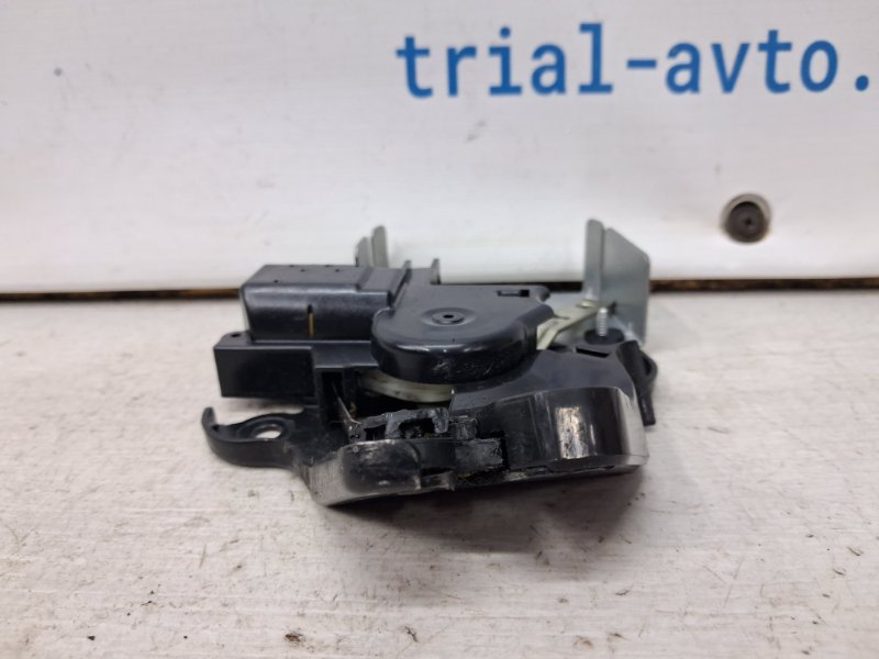 Замок крышки багажника 6 2007-2013 GH 2.5 бензин L5-VE