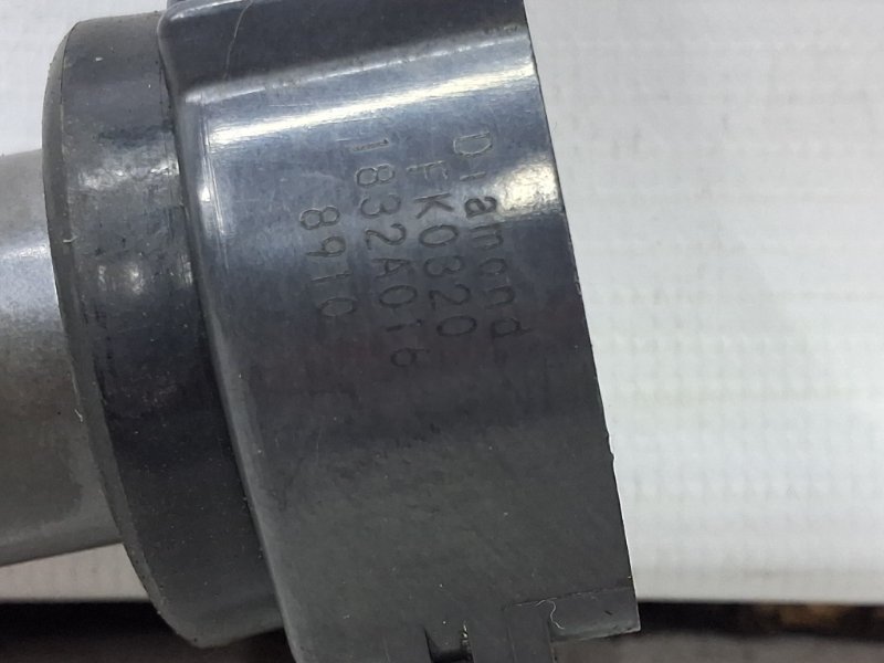 Катушка зажигания Mitsubishi Outlander XL 2.4 бензин 4b12 Катушка зажигания Mitsubishi Outlander XL 2.4 бензин 4b12